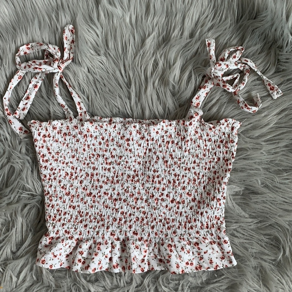 Garage Cream Floral Cropped Elasticized Thin Strap Top
